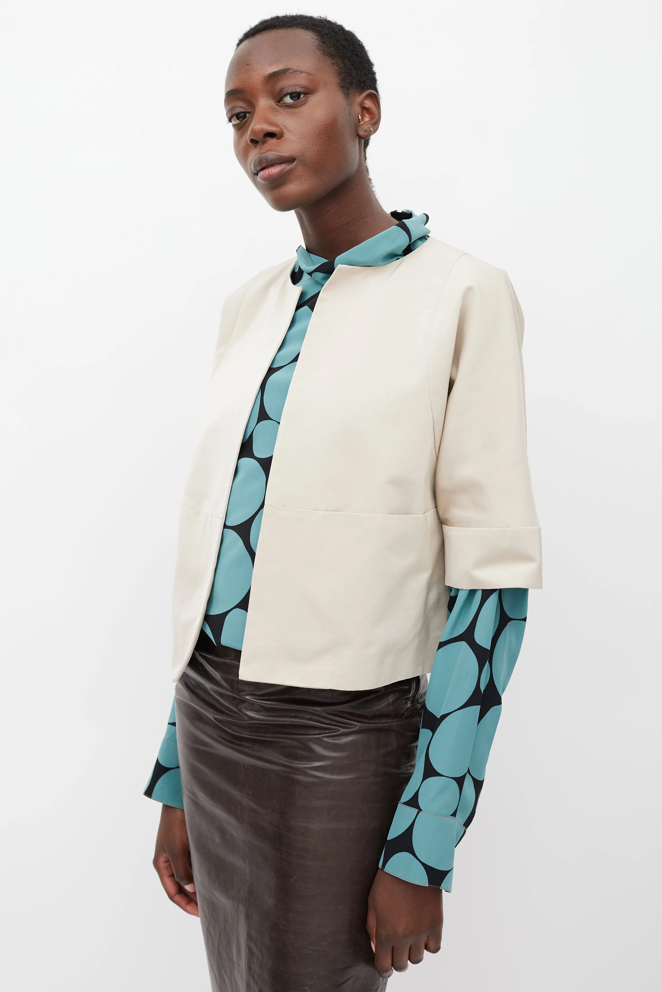 Beige Open Cropped Blazer