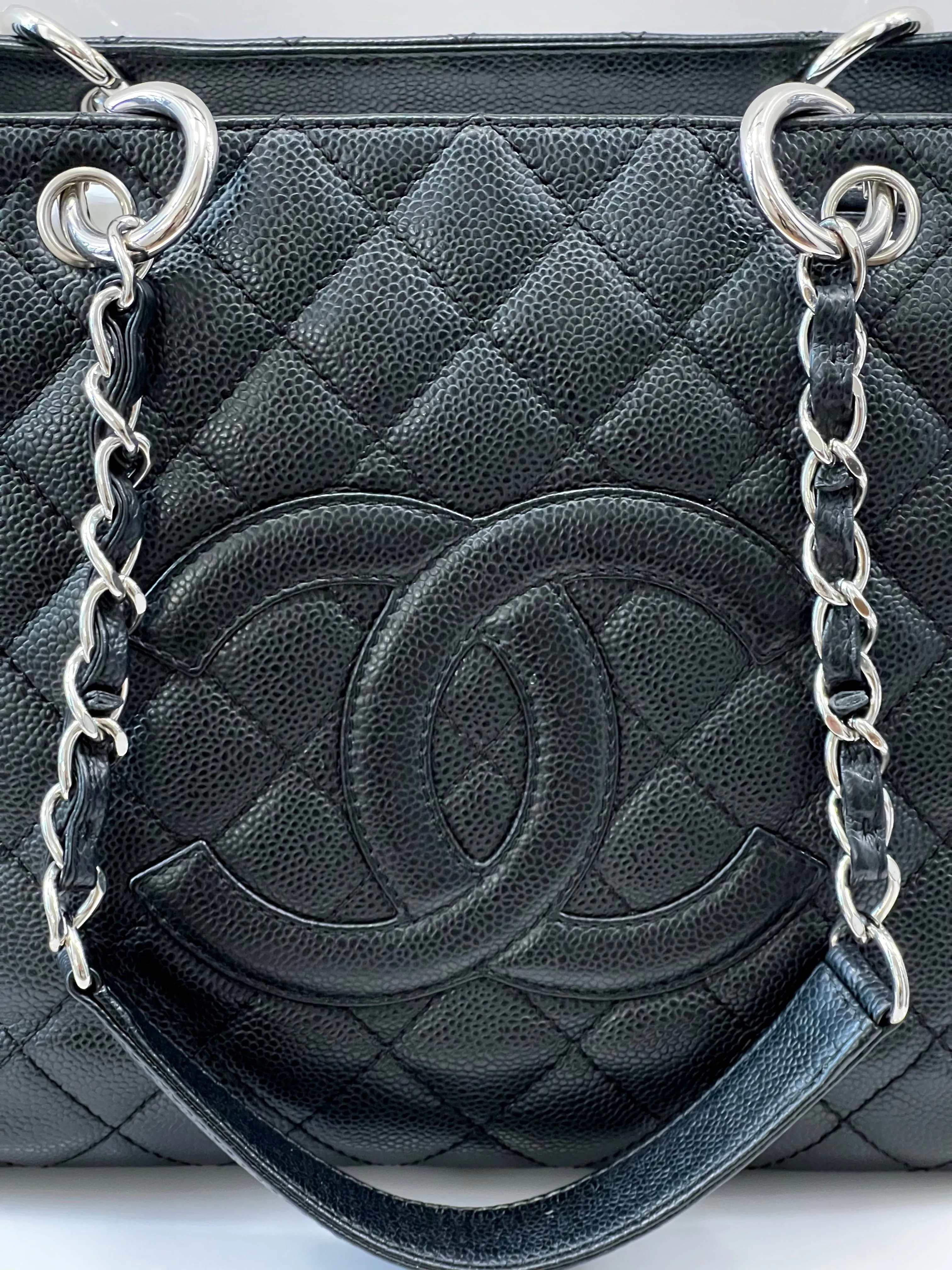 CHANEL CAVIAR QUILTED LEATHER GST TOTE BAG