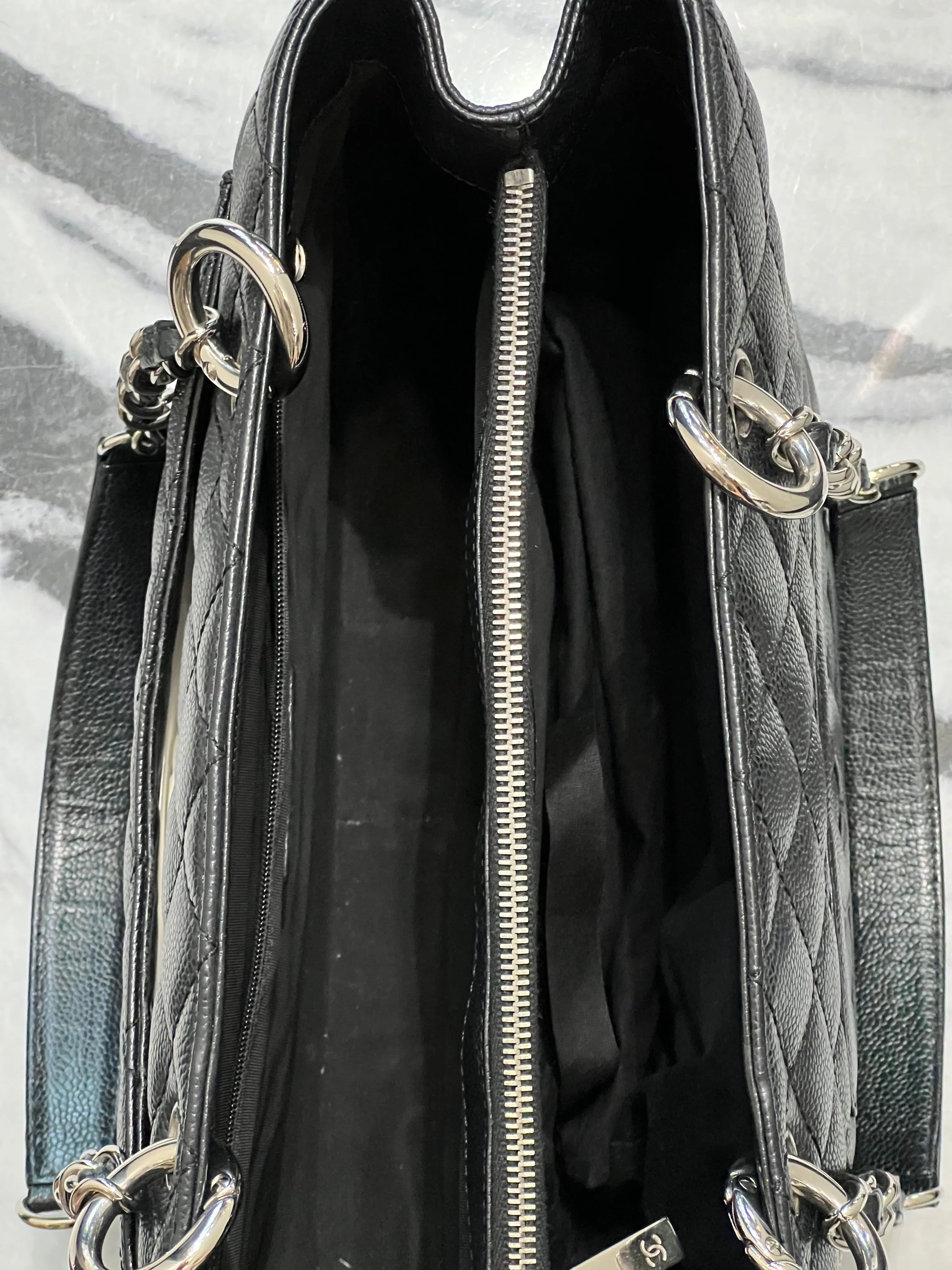 CHANEL CAVIAR QUILTED LEATHER GST TOTE BAG