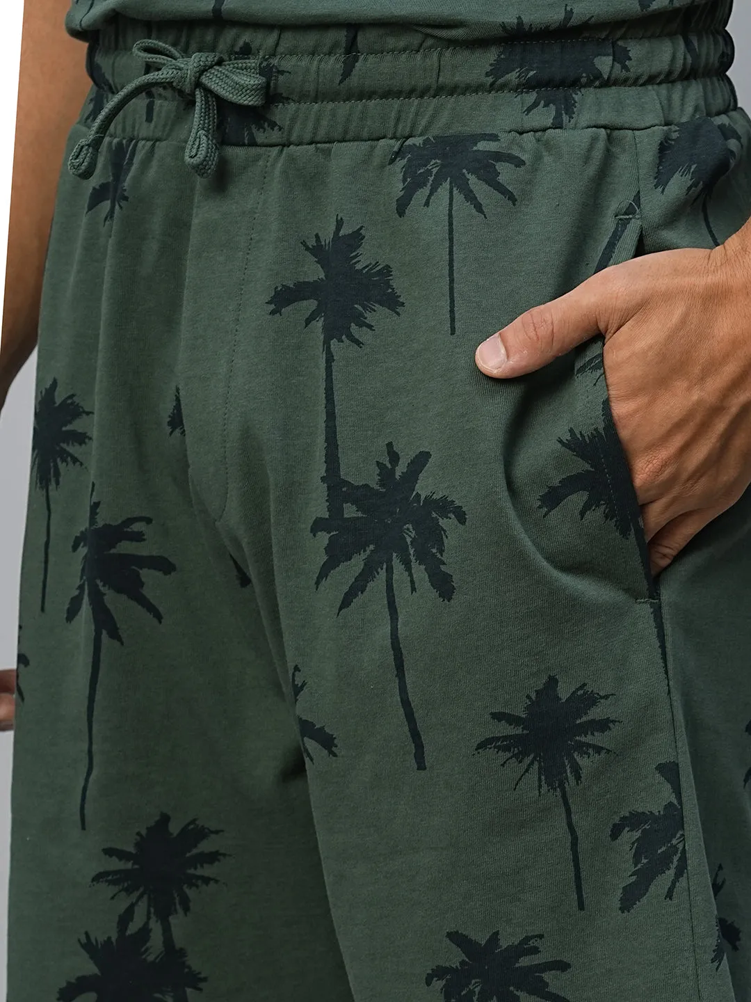 Men's Green Cotton Regular Fit Shorts